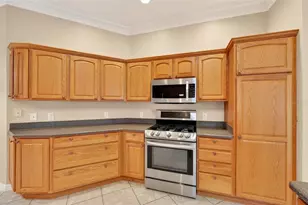 2612 Morven Park Way, The Villages, FL 32162 - Photo 20