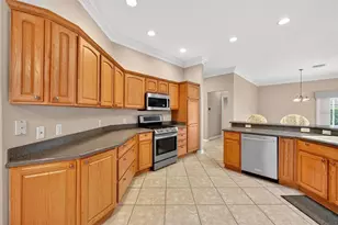 2612 Morven Park Way, The Villages, FL 32162 - Photo 22