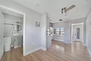 4521 Edgewater Dr, Orlando, FL 32804 - Photo 8