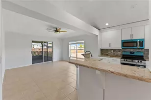 2050 SW Libra Ln, Port Saint Lucie, FL 34984 - Photo 12