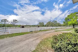 3287 N County Rd 426, Geneva, FL 32732 - Photo 16