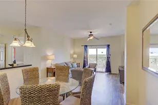 8101 Resort Village Dr, Orlando, FL 32821 - Photo 2