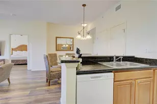8101 Resort Village Dr, Orlando, FL 32821 - Photo 8