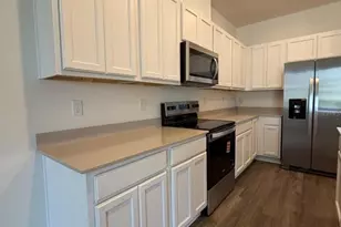 2312 Gifford Dr, Davenport, FL 33837 - Photo 2