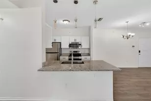 5467 Vineland Rd, Orlando, FL 32811 - Photo 12