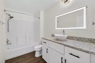 5467 Vineland Rd, Orlando, FL 32811 - Photo 22