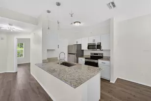 5467 Vineland Rd, Orlando, FL 32811 - Photo 12