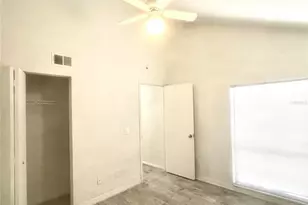 4303 SW 70th Terrace, Gainesville, FL 32608 - Photo 10