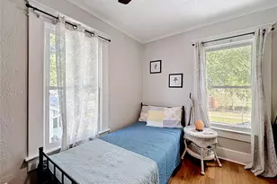701 14th St N, Saint Petersburg, FL 33705 - Photo 22