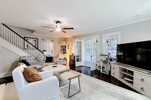 701 14th St N, Saint Petersburg, FL 33705 - Photo 10