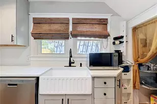 701 14th St N, Saint Petersburg, FL 33705 - Photo 14
