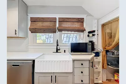 701 14th Street N, Saint Petersburg, FL 33705 - Photo 18