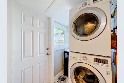 701 14th Street N, Saint Petersburg, FL 33705 - Photo 28