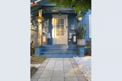 701 14th Street N, Saint Petersburg, FL 33705 - Photo 1