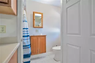 2422 Sweetbriar Ct, Kissimmee, FL 34744 - Photo 18