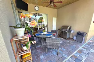 2608 Vinedale Ave, Valrico, FL 33596 - Photo 38