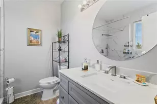 1010 Elderberry Dr, Davenport, FL 33897 - Photo 2
