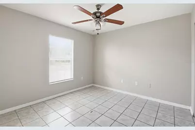 1812 34th Avenue E, Bradenton, FL 34208 - Photo 18