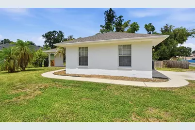 1812 34th Avenue E, Bradenton, FL 34208 - Photo 6