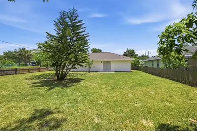 1812 34th Avenue E, Bradenton, FL 34208 - Photo 32