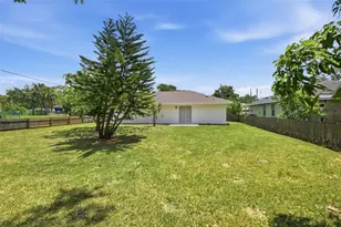 1812 34th Ave E, Bradenton, FL 34208 - Photo 32