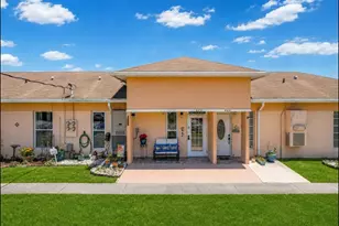 523 Club Cir, Lake Wales, FL 33898 - Photo 2
