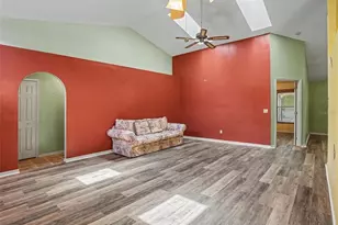 1126 Little Creek Rd, Orlando, FL 32825 - Photo 6