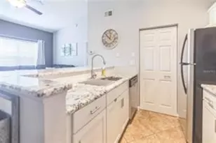 10764 70th Ave, Seminole, FL 33772 - Photo 6