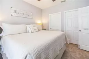 10764 70th Ave, Seminole, FL 33772 - Photo 16