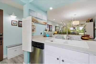 6111 Lake Pointe Drive #202, Orlando, FL 32822 - Photo 12