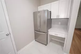 501 Knights Run Ave, Tampa, FL 33602 - Photo 4