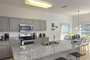 1027 Balmoral Dr, Davenport, FL 33896 - Photo 4