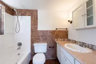 6712 Conetta Dr, Sarasota, FL 34243 - Photo 20