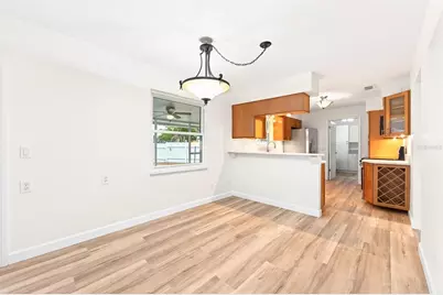 2847 T C U Boulevard, Orlando, FL 32817 - Photo 10