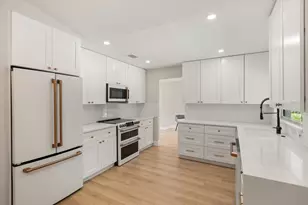 9017 Esguerra Ct, Orlando, FL 32836 - Photo 6