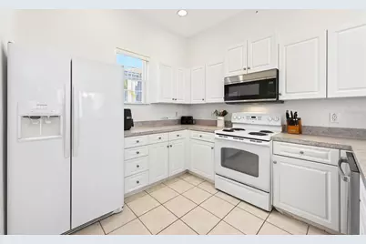 211 Brunello Drive, Davenport, FL 33897 - Photo 10