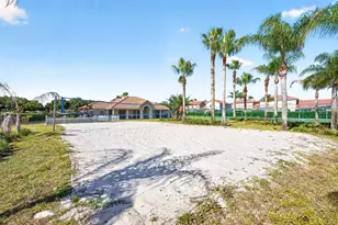 211 Brunello Dr, Davenport, FL 33897 - Photo 38