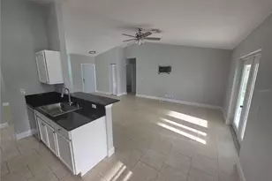 392 SW Tahoe Ct, Port Saint Lucie, FL 34953 - Photo 10