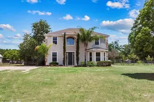 8848 Bogaert Dr, Groveland, FL 34736 - Photo 6