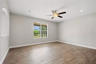 8848 Bogaert Dr, Groveland, FL 34736 - Photo 22