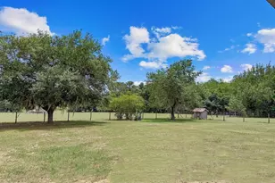 8848 Bogaert Dr, Groveland, FL 34736 - Photo 10