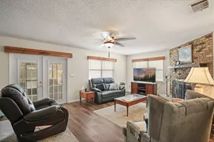 6476 Eve St, Saint Cloud, FL 34771 - Photo 2