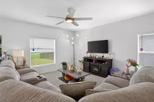 545 Bell Prairie Cir, Lake Wales, FL 33859 - Photo 4