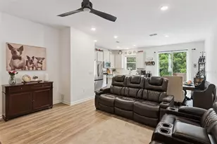 914 Spring Palms Loop, Orlando, FL 32828 - Photo 6