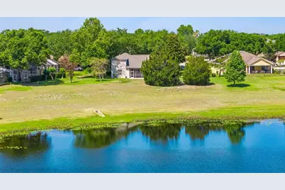 2347 Warren Woods Drive, Orlando, FL 32835 - Photo 2