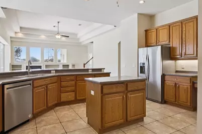 2347 Warren Woods Drive, Orlando, FL 32835 - Photo 10