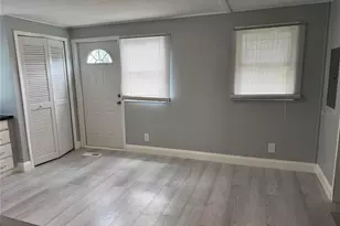 10374 106th Ave, Largo, FL 33773 - Photo 12