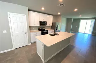 3122 Bella Vista Dr, Davenport, FL 33897 - Photo 8
