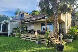 3402 Ellenwood Ln, Tampa, FL 33618 - Photo 6