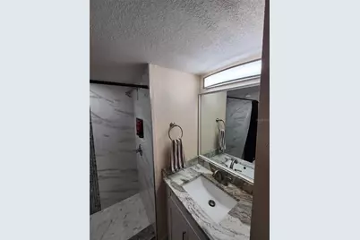 3402 Ellenwood Lane, Tampa, FL 33618 - Photo 18